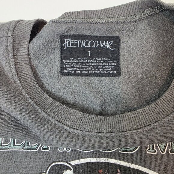 Torrid Women's Plus Size Fleetwood Mac Cozy Fleece Crew Sweatshirt Size 1 - Picture 3 of 5